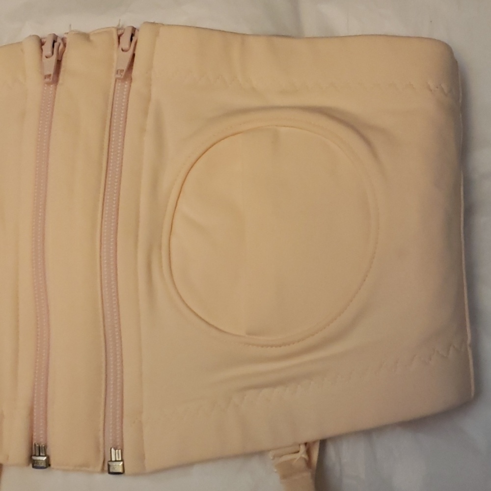 MaternityHandsFreePumping BustierBy Simple Wishes - Picture 7 of 8